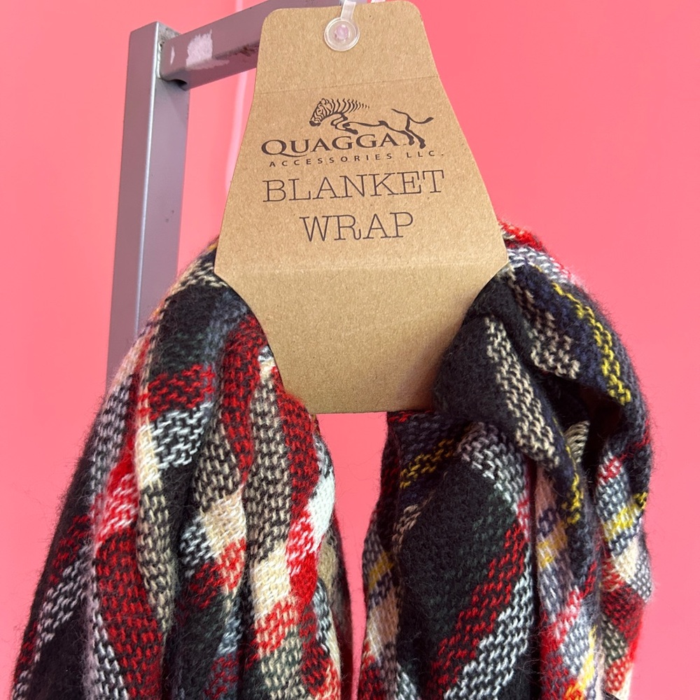 Plaid Blanket Wrap Scarf NWT black gray tan white red yellow